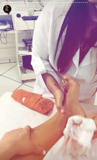 Thaís Bianca feet photo thumbnail