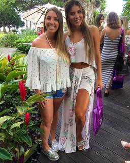 Thaís Bianca feet photo thumbnail