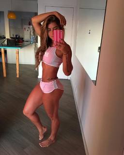 Thaís Bianca feet photo thumbnail