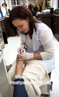 Thaís Bianca feet photo thumbnail