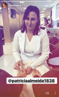 Thaís Bianca feet photo thumbnail