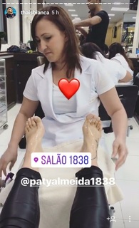 Thaís Bianca feet photo thumbnail
