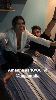 Thaís Bianca feet photo thumbnail