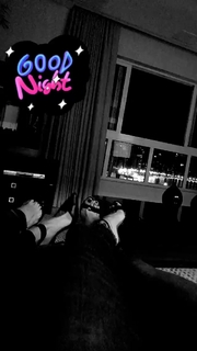 Thaís Bianca feet photo thumbnail