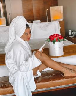 Thaís Bianca feet photo thumbnail