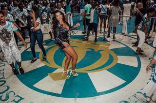 Thaís Bianca feet photo thumbnail