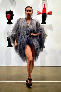 Thaís Bianca feet photo thumbnail