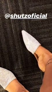 Thaís Bianca feet photo thumbnail