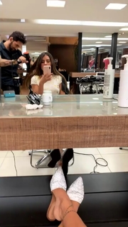 Thaís Bianca feet photo thumbnail