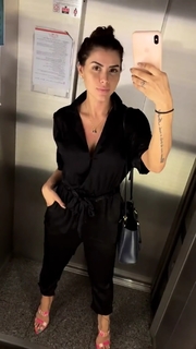 Thaís Bianca feet photo thumbnail