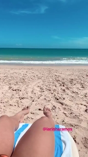 Thaís Bianca feet photo thumbnail