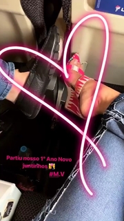Thaís Bianca feet photo thumbnail