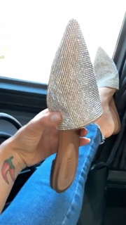 Thaís Bianca feet photo thumbnail