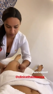 Thaís Bianca feet photo thumbnail