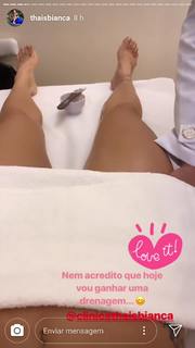 Thaís Bianca feet photo thumbnail