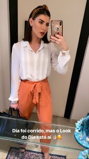 Thaís Bianca feet photo thumbnail