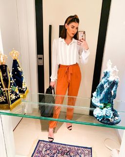 Thaís Bianca feet photo thumbnail