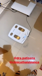 Thaís Bianca feet photo thumbnail