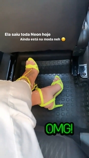 Thaís Bianca feet photo thumbnail