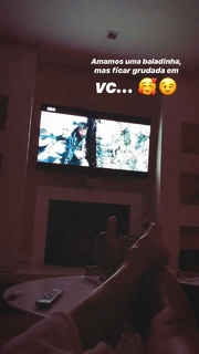 Thaís Bianca feet photo thumbnail