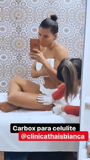 Thaís Bianca feet photo thumbnail