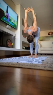 Thaís Bianca feet photo thumbnail