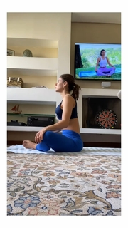 Thaís Bianca feet photo thumbnail