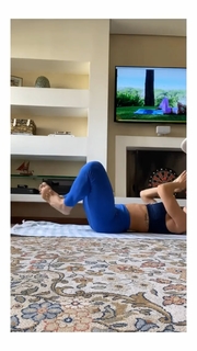 Thaís Bianca feet photo thumbnail