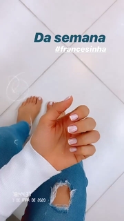 Thaís Bianca feet photo thumbnail