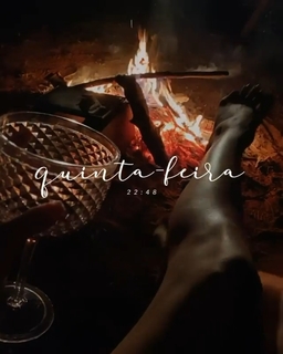 Thaís Bianca feet photo thumbnail