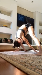 Thaís Bianca feet photo thumbnail