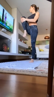 Thaís Bianca feet photo thumbnail