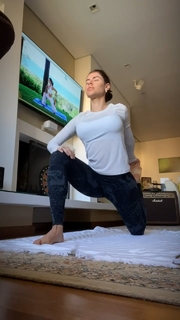 Thaís Bianca feet photo thumbnail