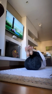 Thaís Bianca feet photo thumbnail