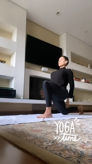 Thaís Bianca feet photo thumbnail