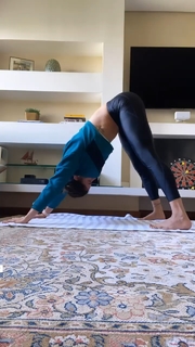 Thaís Bianca feet photo thumbnail