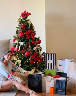 Thaís Bianca feet photo thumbnail