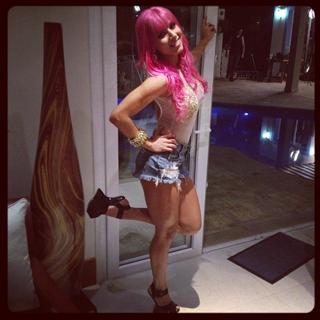 Thaís Bianca feet photo thumbnail