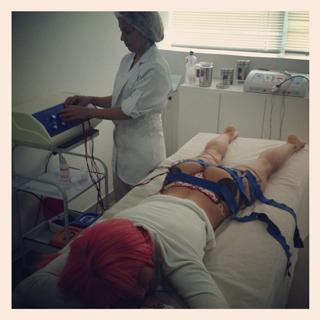 Thaís Bianca feet photo thumbnail