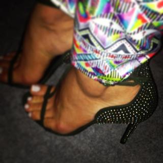 Thaís Bianca feet photo thumbnail