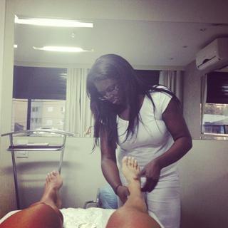 Thaís Bianca feet photo thumbnail