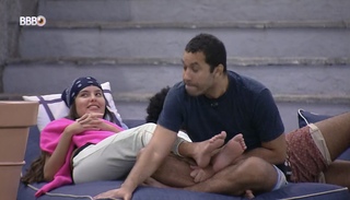 Thaís Braz feet photo 15