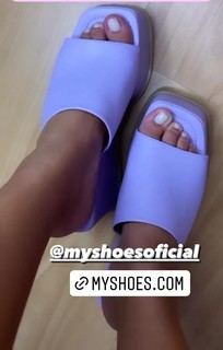 Thaís Braz feet photo 7