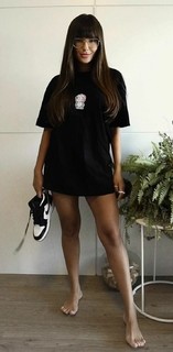 Thaís Braz feet photo 2