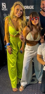 Thaís Braz feet photo 1