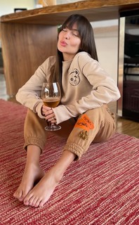 Thaís Braz feet photo 13