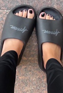 Thaís Braz feet photo 19