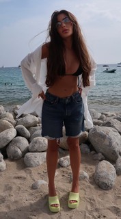 Thaís Braz feet photo 6
