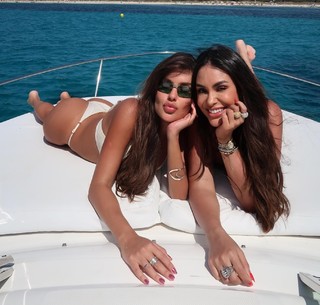 Thaís Braz feet photo 4