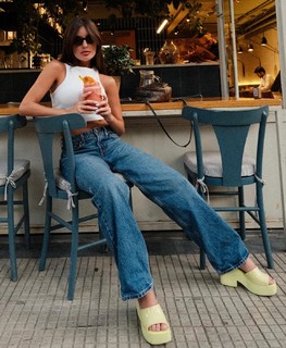 Thaís Braz feet photo 12